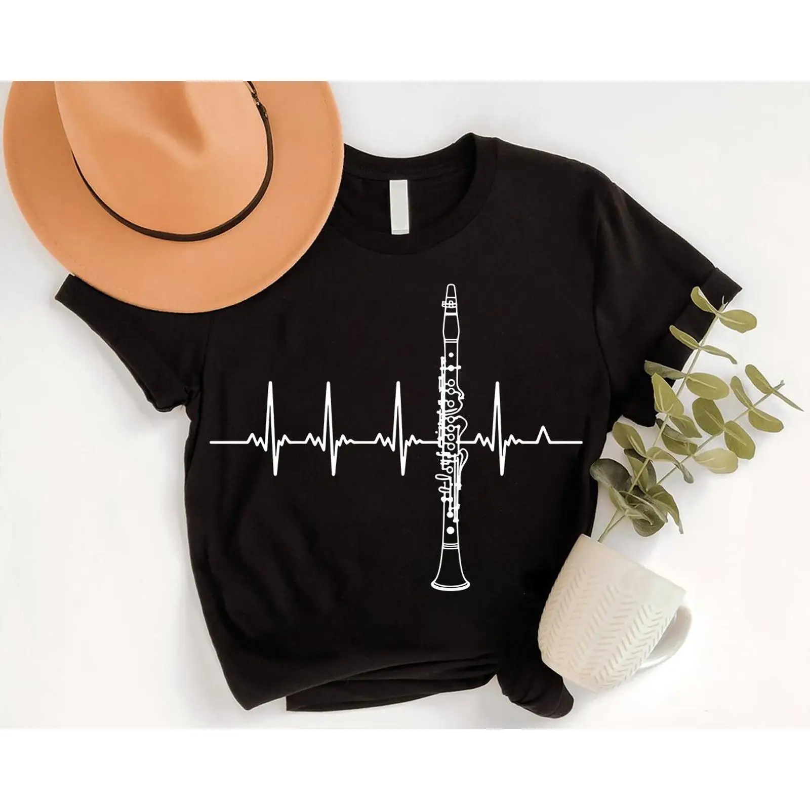 Musical Instrument In Orchestra - クラリネット ハートビート Tシャツ 音楽愛好家 バンド オーケストラ